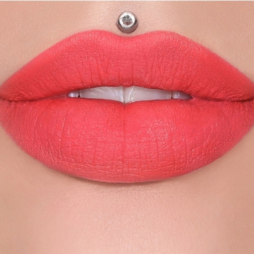 JEFFREE STAR WATERMELON SODA VELVET TRAP LIPSTICK• NIB• FULL SIZE ✨️